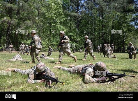 U S Army Advanced Individual Training Soldiers With 1St Battalion 222D Aviation Regiment