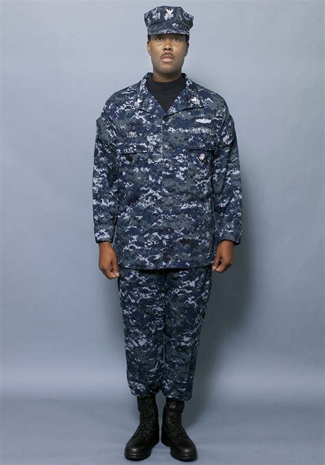 U S Navy Uniform