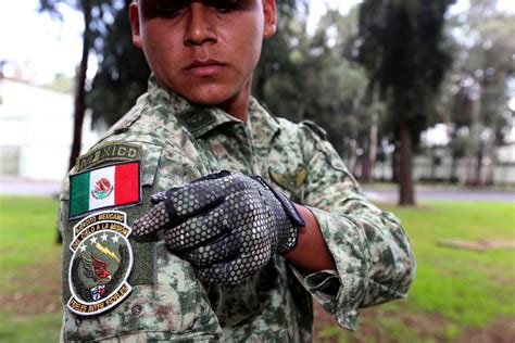 Uniformes del Ejercito Mexicano