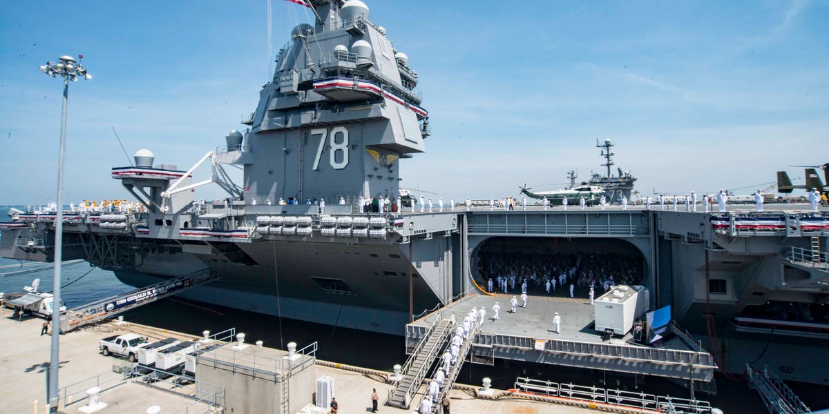 Us Navy Gerald R Ford Aircraft Carrier Doesn Amp 39 T Have Urinals Business Insider