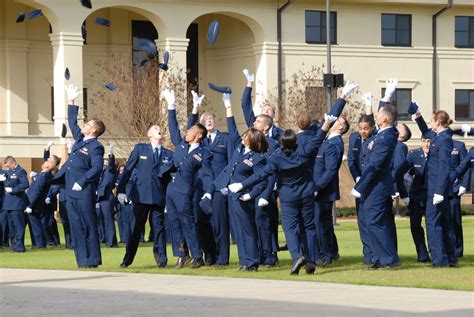 5 Ways USAF Officer Training School