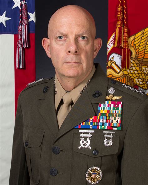 Usmc Commandant