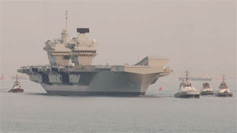 Watch Crowds Greet Hms Queen Elizabeth As She Arrives Home After Months Of Repairs