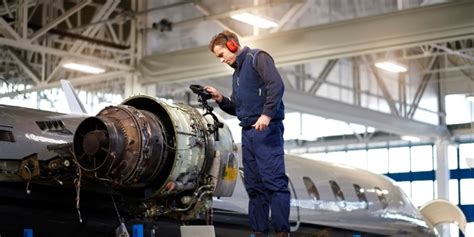 5 Ways Aerospace Engineers Work