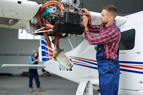 Where Do Aircraft Mechanics Work