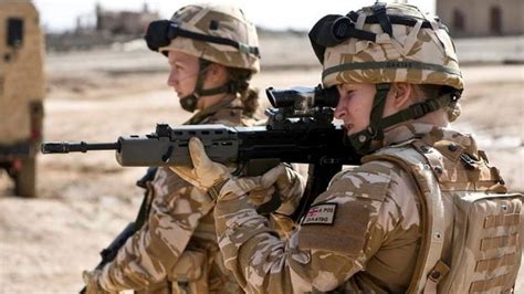 Women Serving In Combat Roles