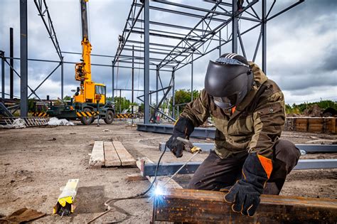 Working Conditions Of A Welder